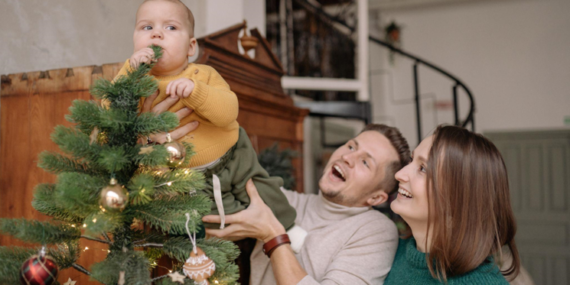 Artificial Christmas Trees: The Perfect Solution for Family Goals