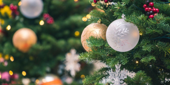 5 Reasons Why a Fake Christmas Tree Can Boost Your Exercise and Healthy Mindset